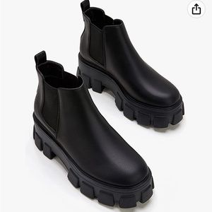 Womens Lug Sole Platform Chunky Ankle Boots Low Heel Chelsea Slip On Boots
